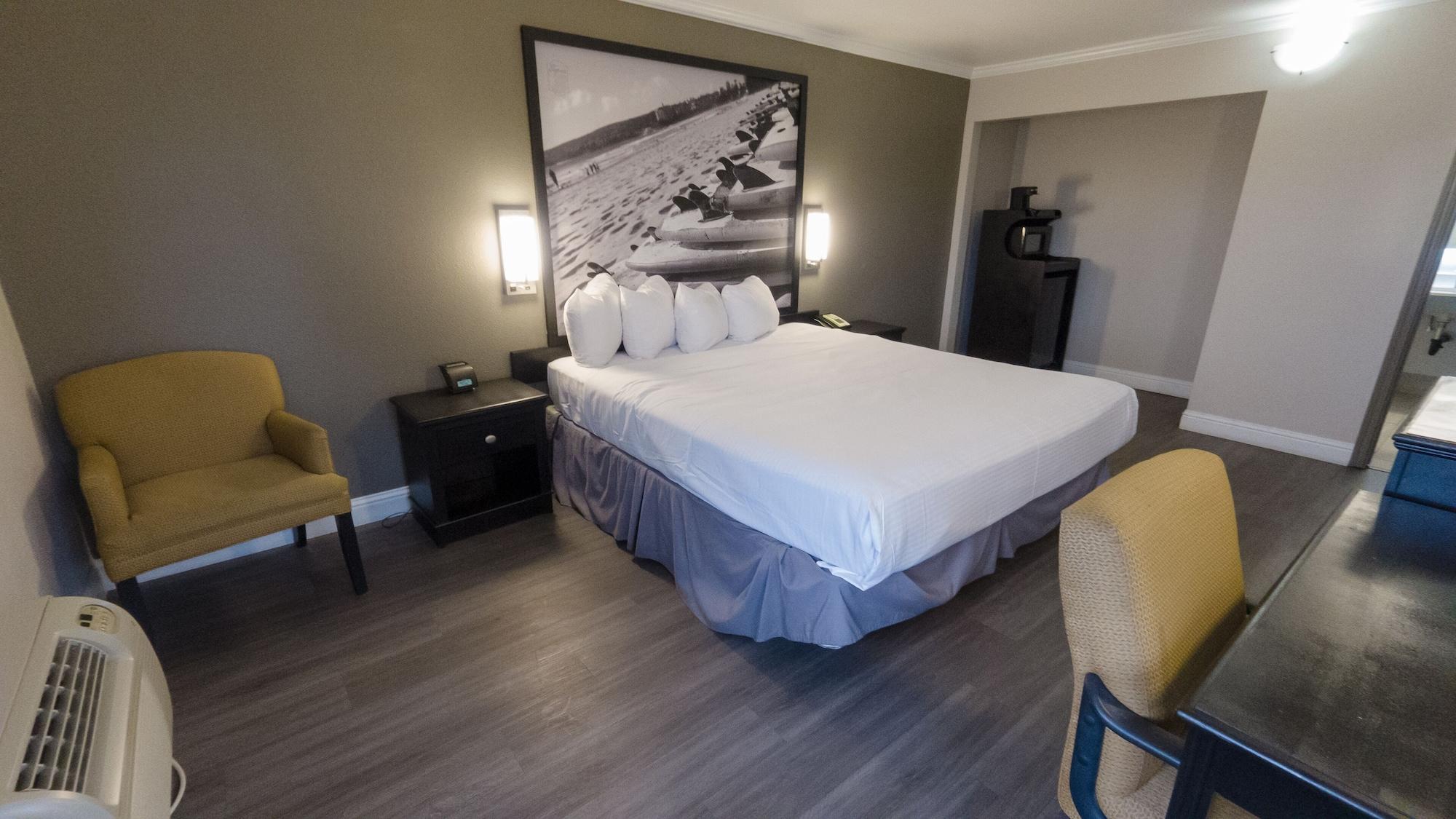 Super 8 By Wyndham Santa Cruz Beach Boardwalk Bagian luar foto